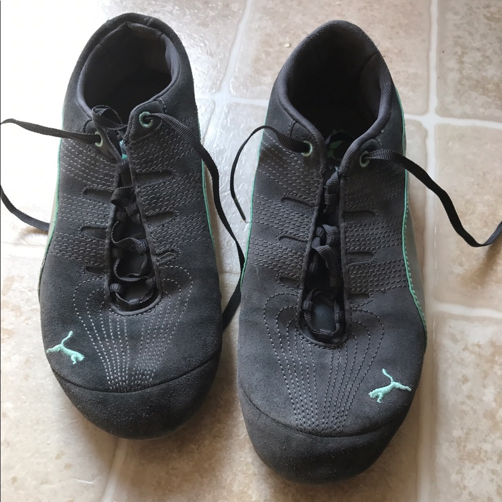 Puma Sneakers