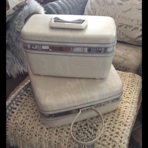 Vintage Samsonite Luggage set of 2