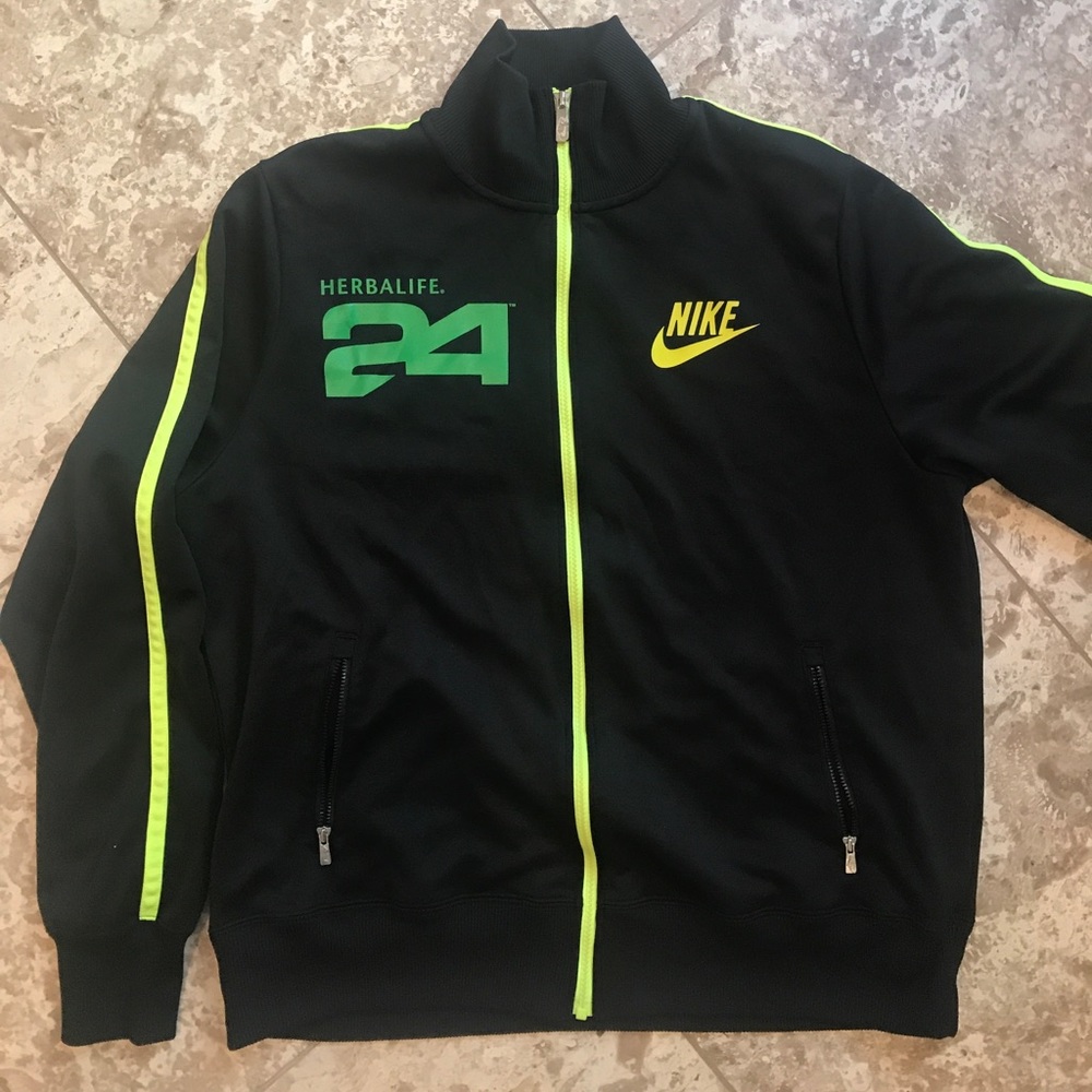 Nike Herbalife Sweatshirt Size XL