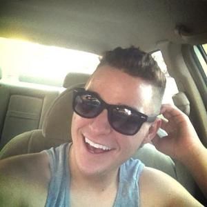 Meet your Posher, Lawrence