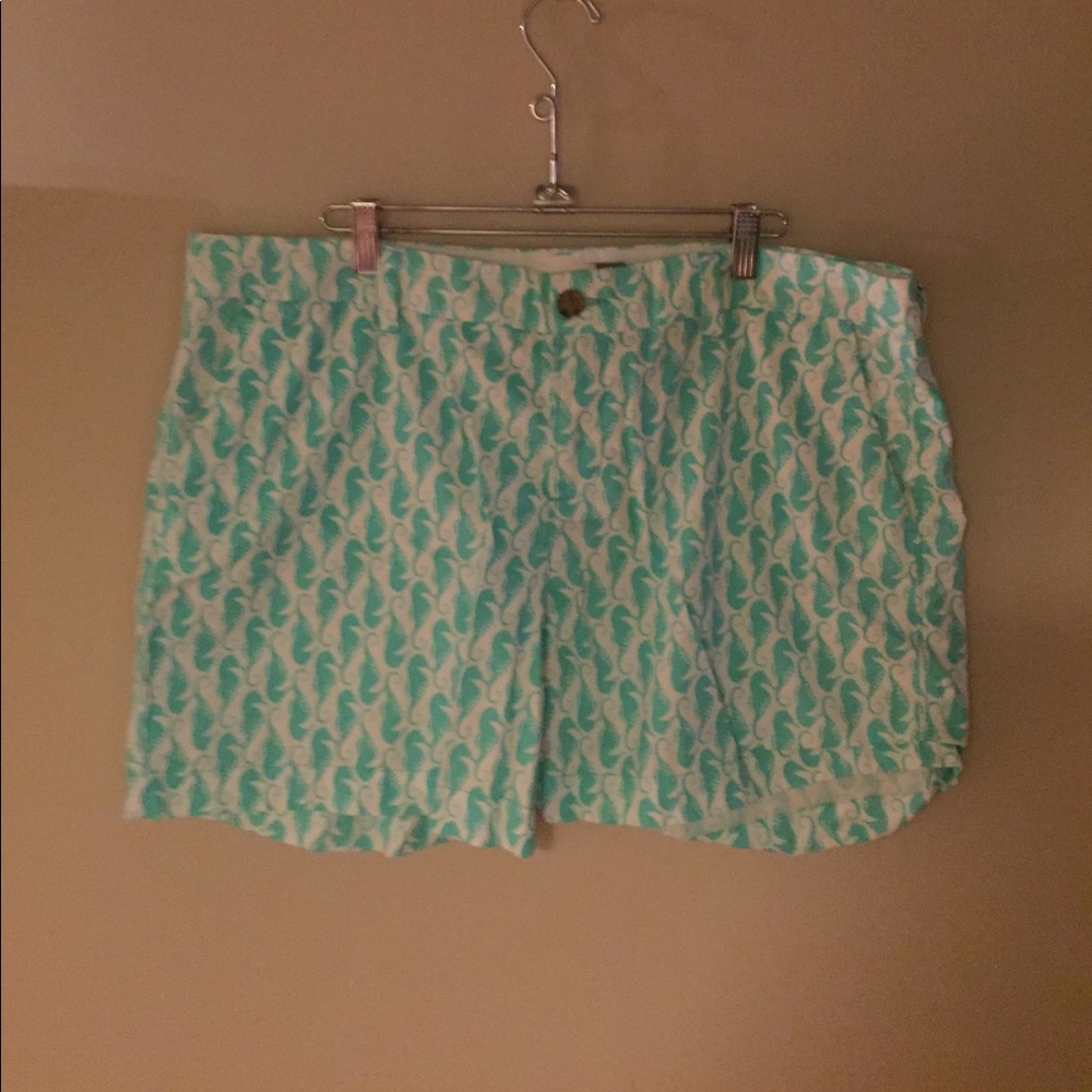 Seahorse print shorts