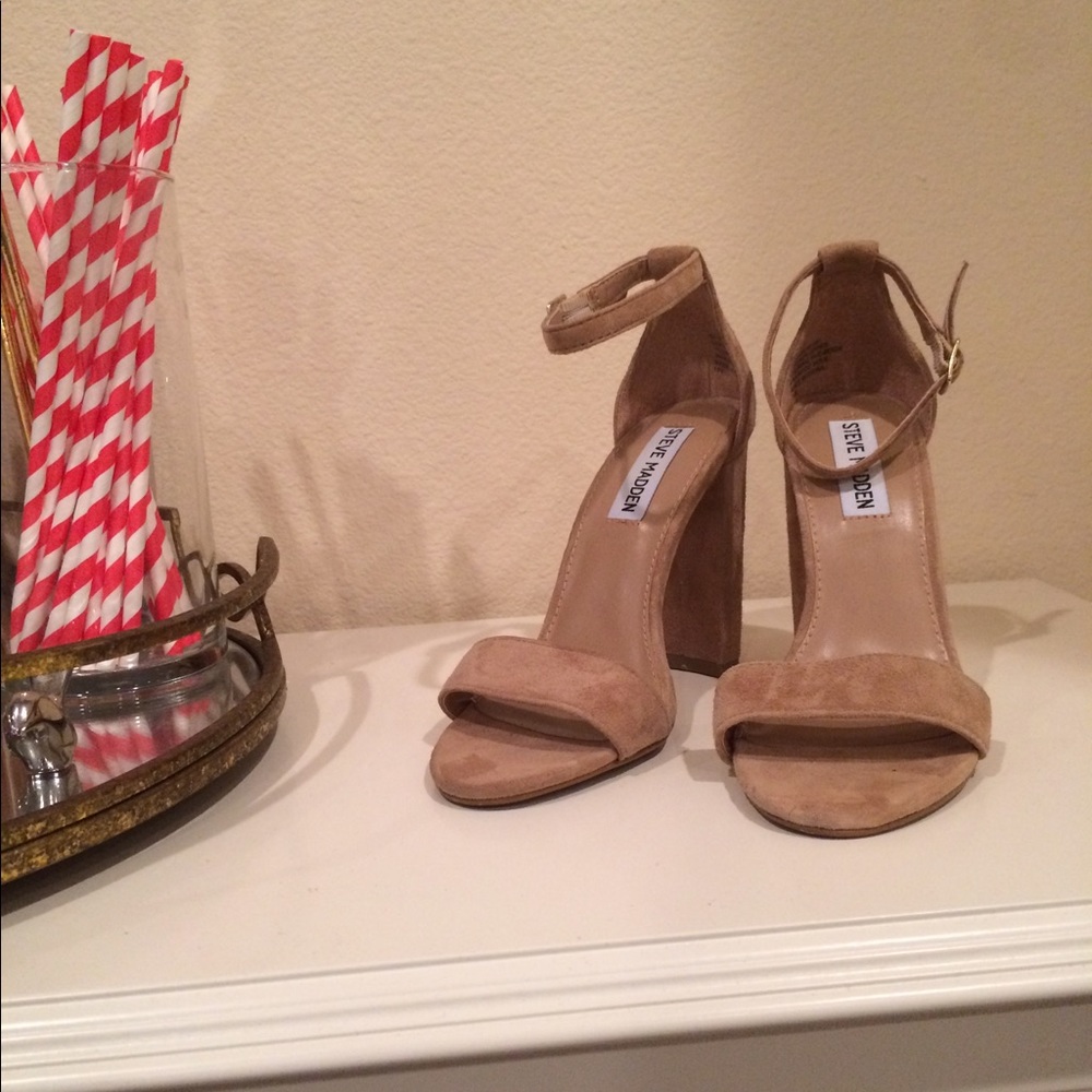STEVE MADDEN Carrson in Sand Suede