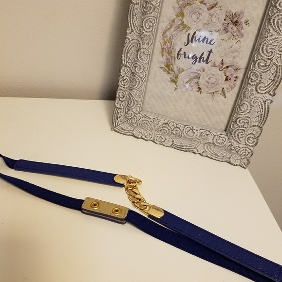 Banana Republic - Picture 2 of 3