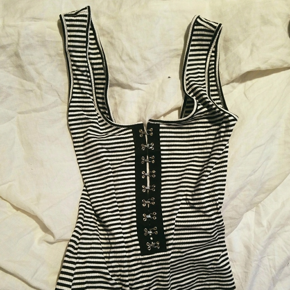 FINAL FLASH NWOT Emma & Sam Bodysuit