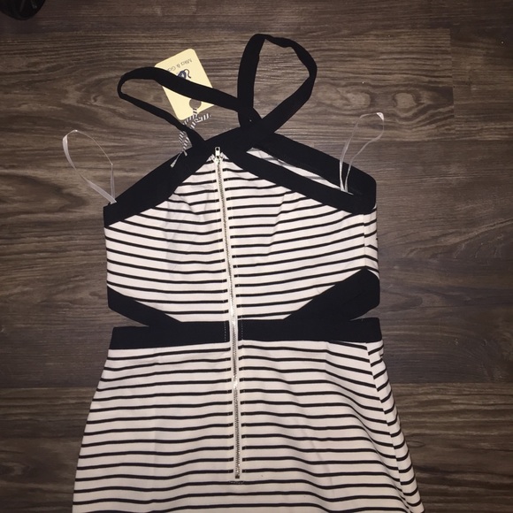 Peppermayo stripped dress size 12 Australia size - Picture 7 of 7