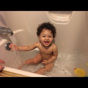 Meet your Posher, Lizzy