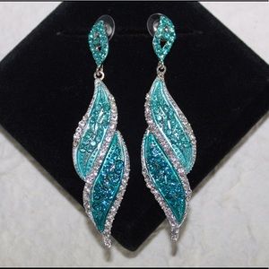 Turquoise Dangling Earrings