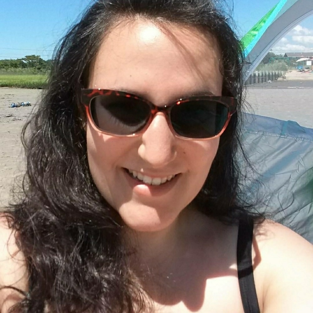 Meet your Posher, Stephanie