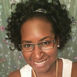 Meet your Posher, Paschasia