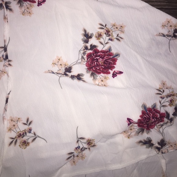 White floral wrap dress!! Size 10 Australia - Picture 3 of 8
