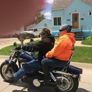 Meet your Posher, Ronalda