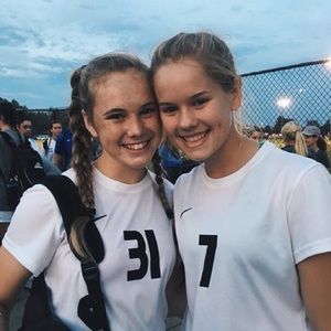 Meet your Posher, Molly