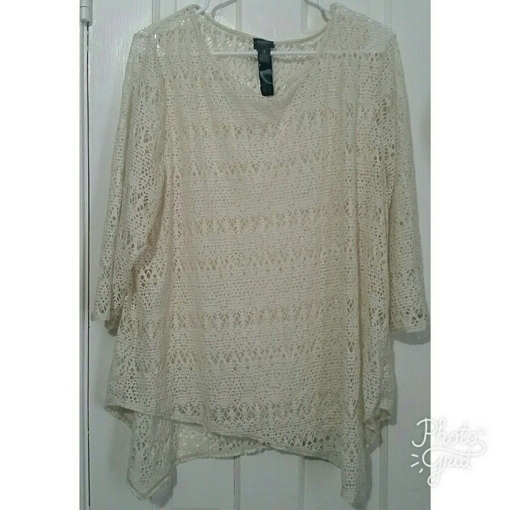 Chino travelers plus size overlay top