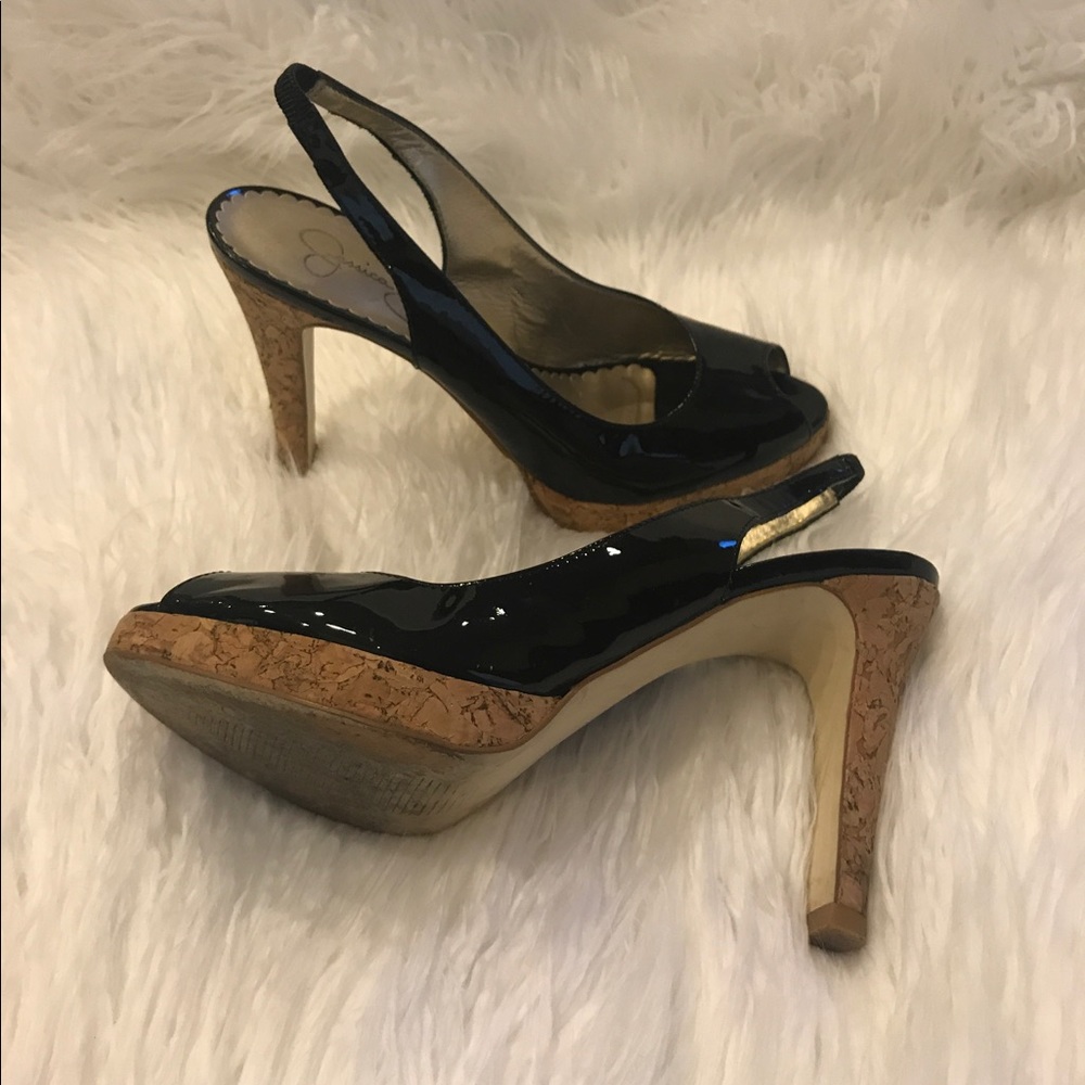 Jessica Simpson pumps