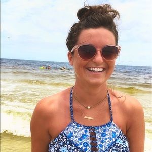 Meet your Posher, Mollee