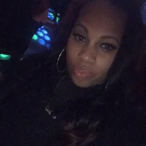 Meet your Posher, Raye