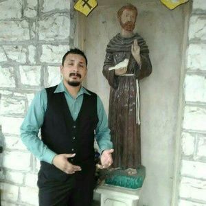 Meet your Posher, Zachariah