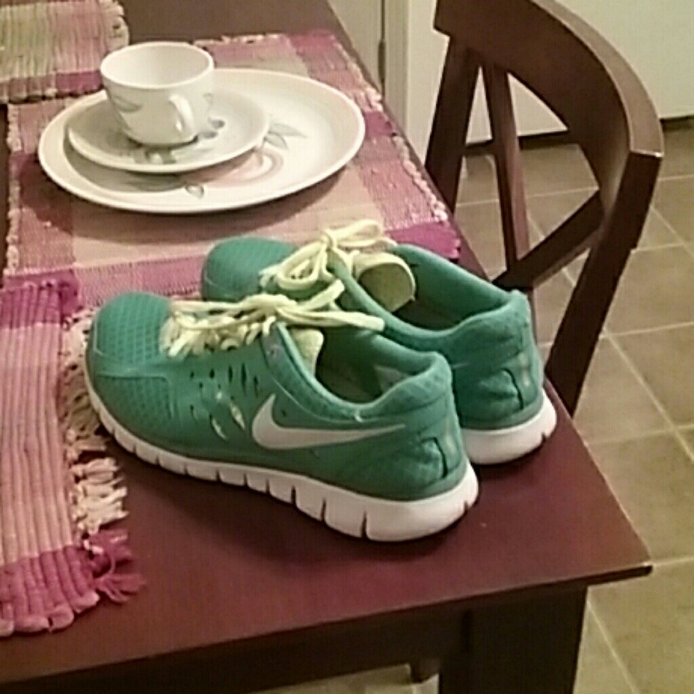 Nike airs - Picture 4 of 4