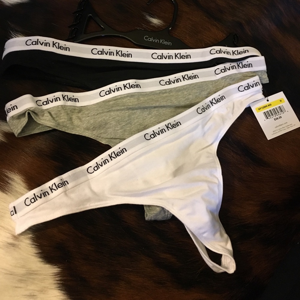 SOLD SOLD Calvin Klein Thongs undies Panties