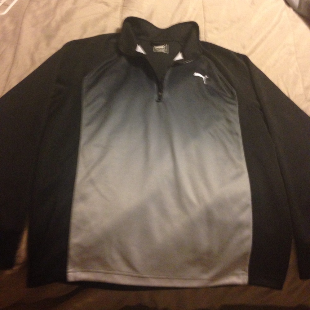 Puma pullover