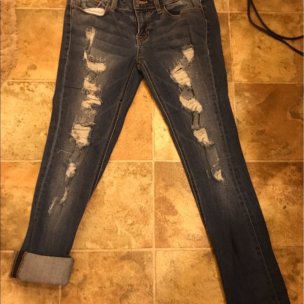 Sneak peak boyfriend crop. Brand new size 3