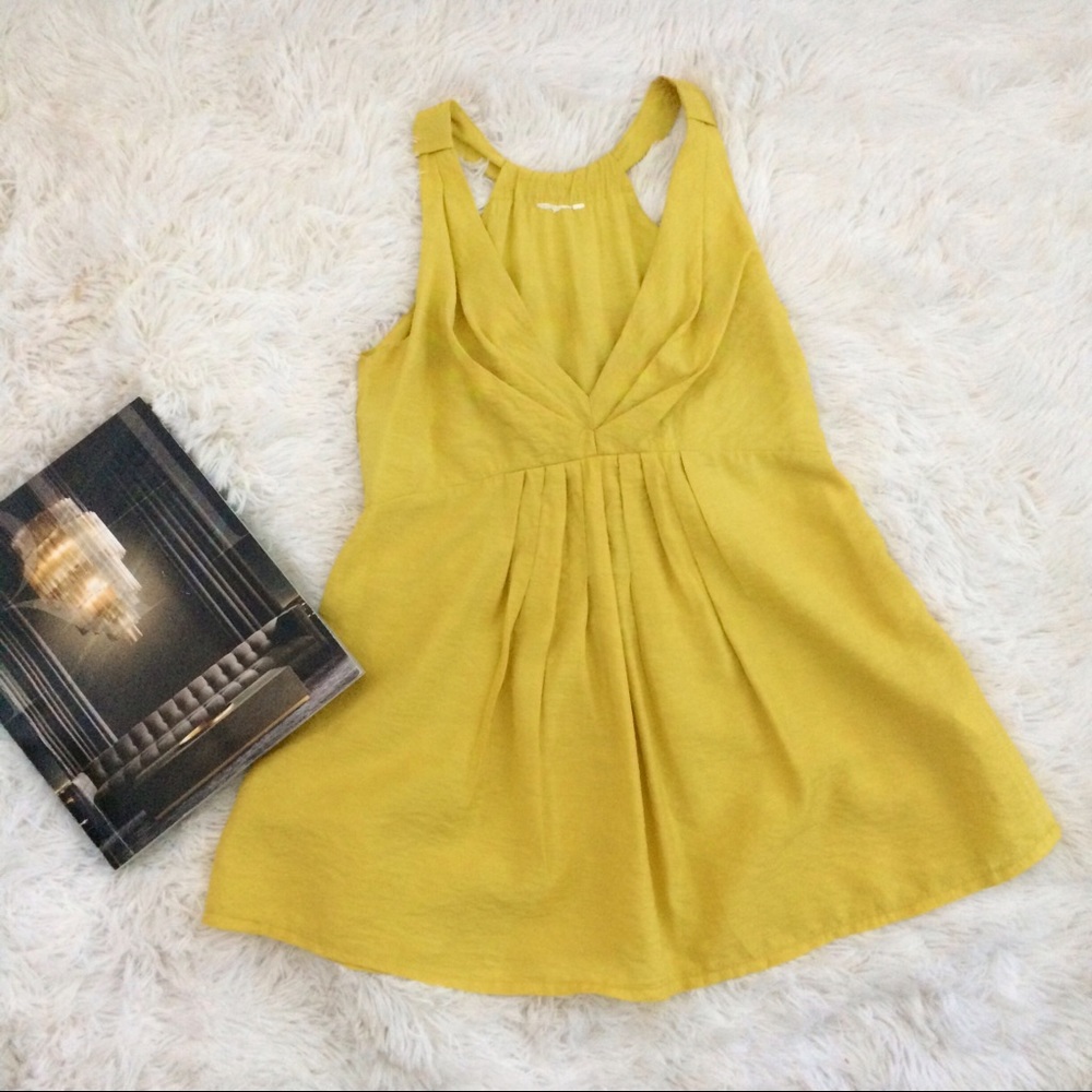 *UNBRANDED* Beautiful V-beck Babydoll Blouse 🌼