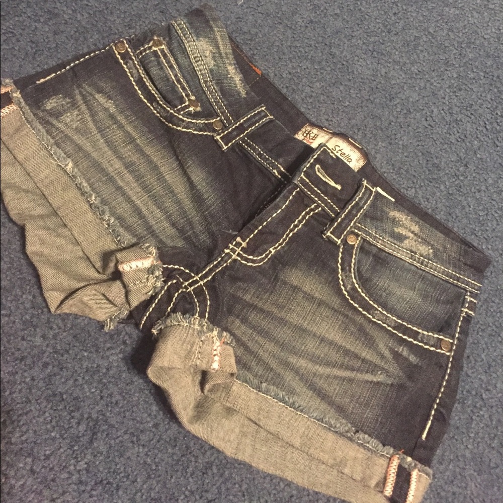 BKE STELLA SHORTS