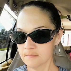 Meet your Posher, Phyllis