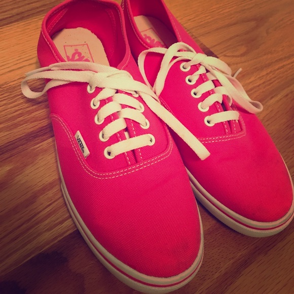 Hot pink vans - Picture 1 of 4