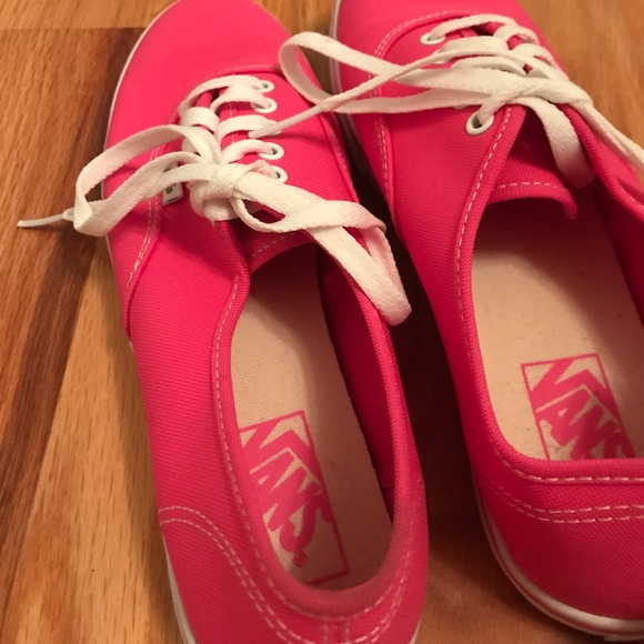 Hot pink vans - Picture 3 of 4