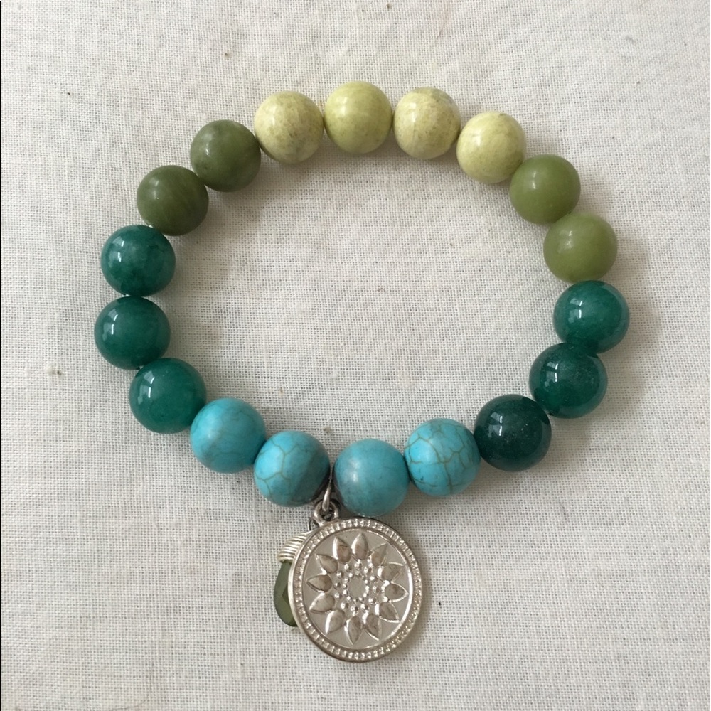 Stella & Dot vintage foundation bracelet