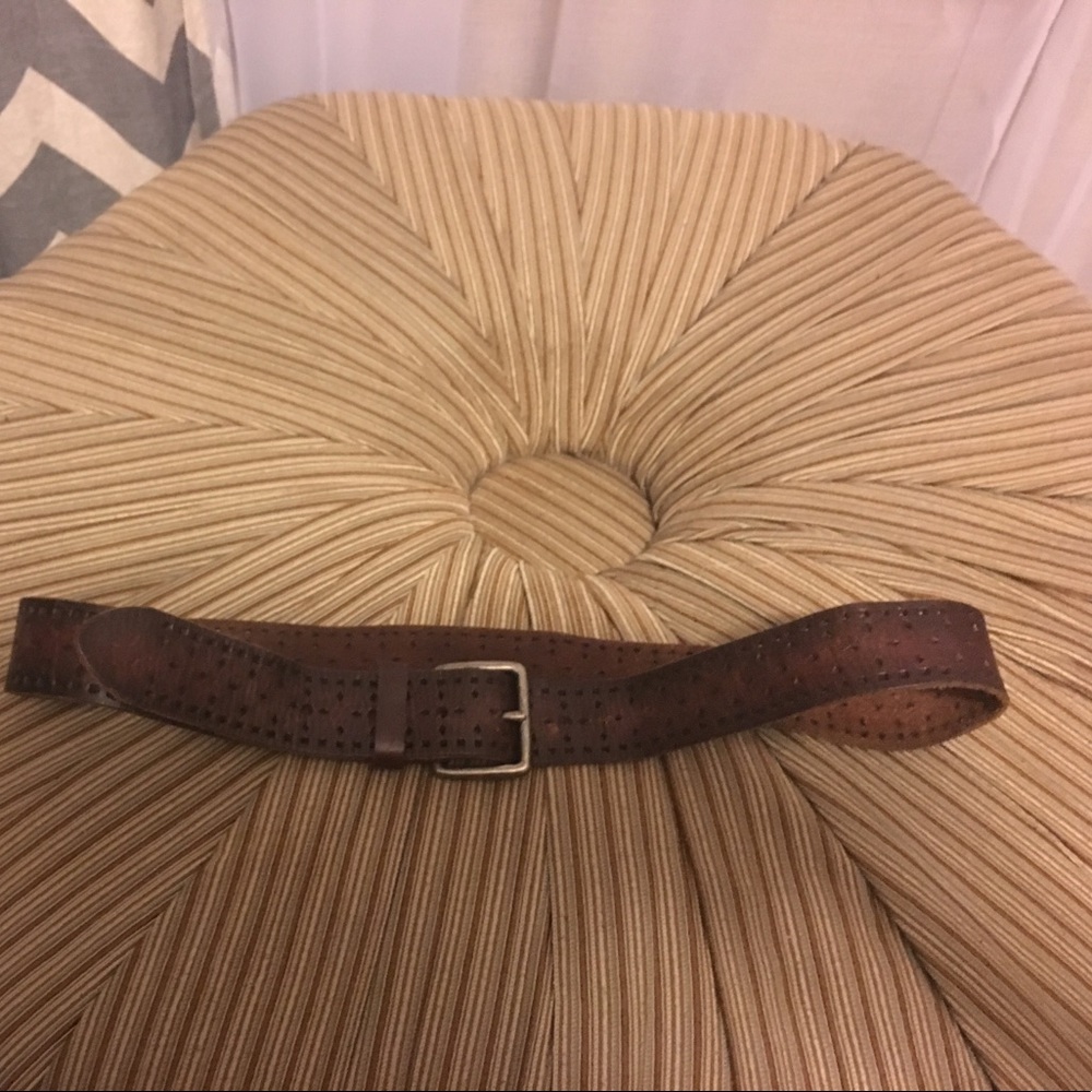Brown Xoxo leather belt