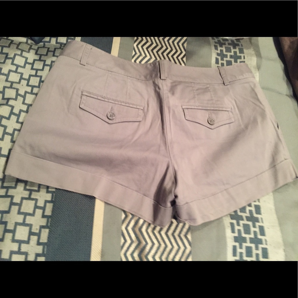 Express shorts. - Picture 2 of 3