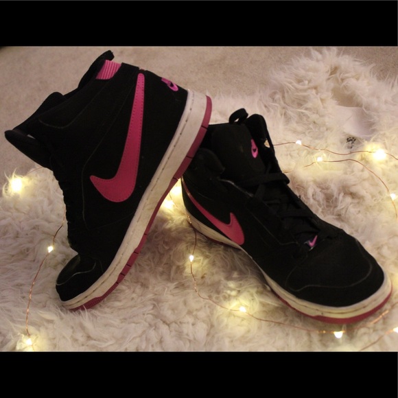 Nike Shoes - Black and pink Nikes