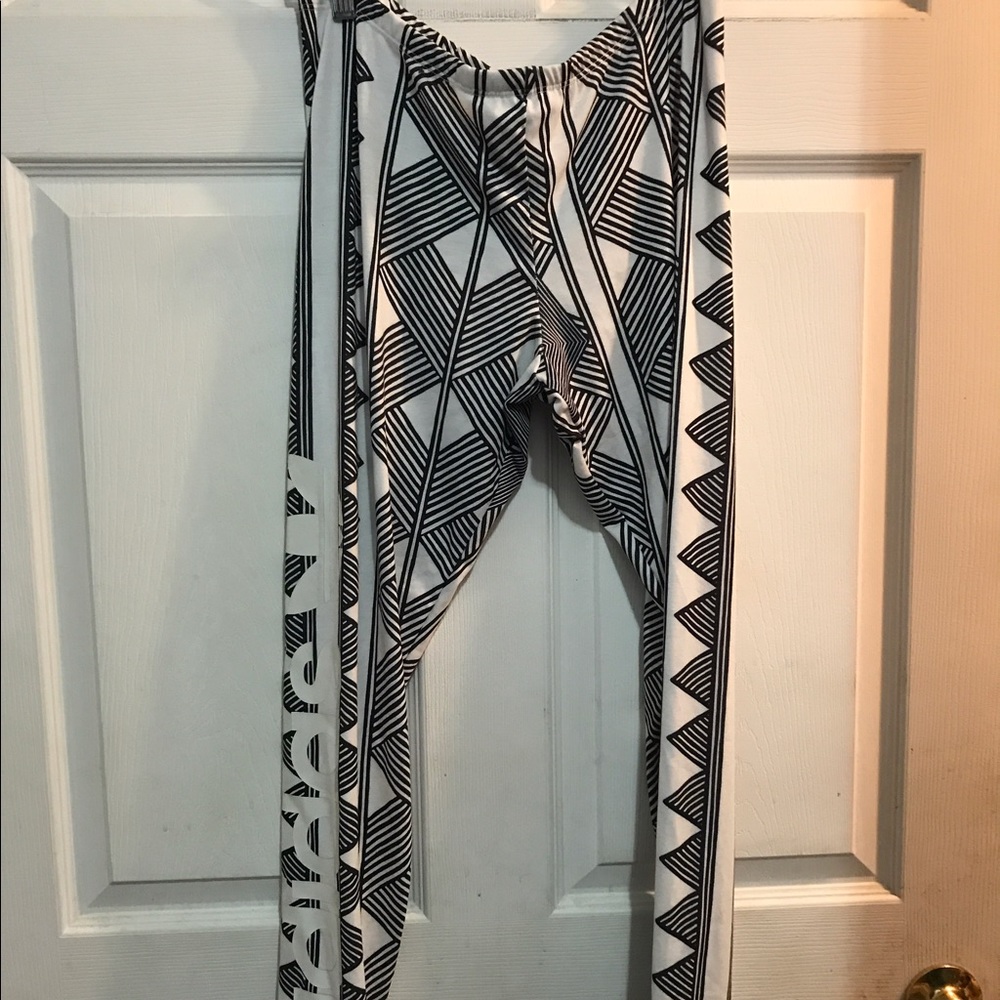 Adidas tribal print leggings