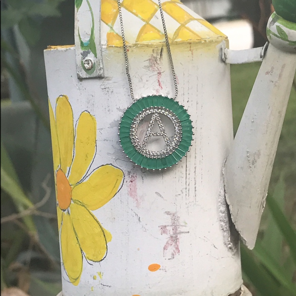 🍯 letter A Pendant necklace 🍯