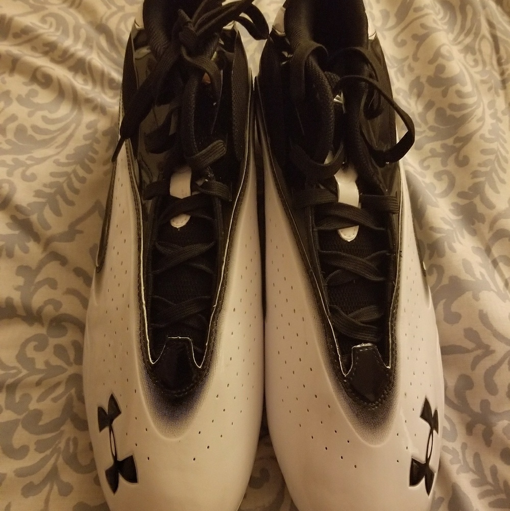 Under Armour Cleats