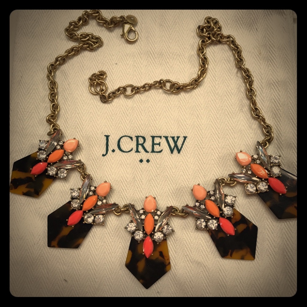 J.Crew statement necklace 💎