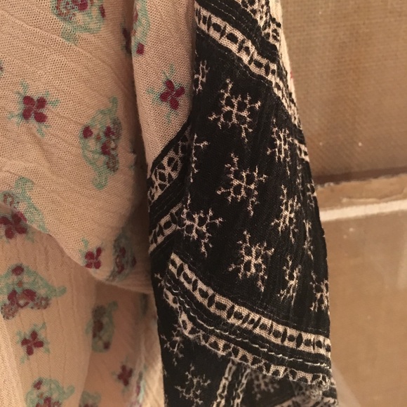 ☮️Boho top ☮️ - Picture 5 of 6