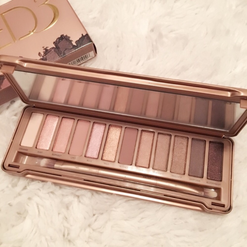 Urban Decay Naked 3 Eyeshadow Palette