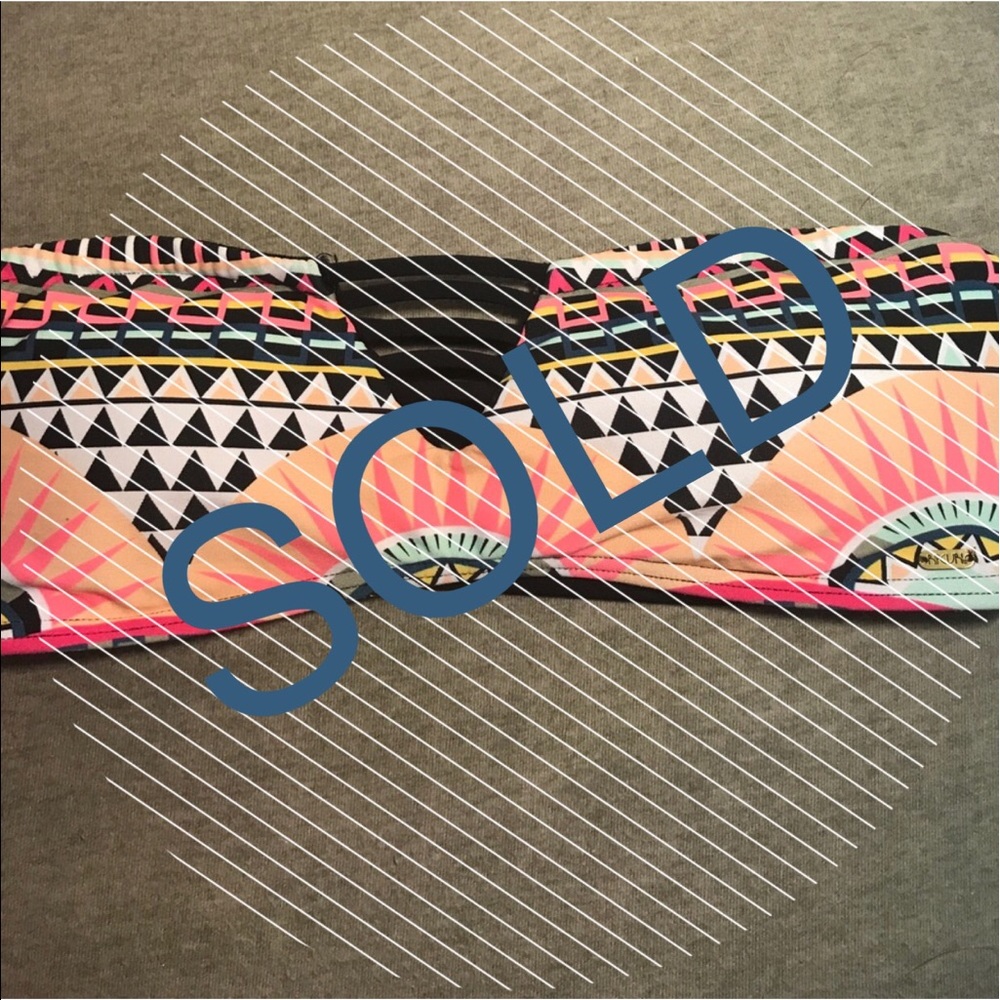 🛑Ripcurl bikini top🛑