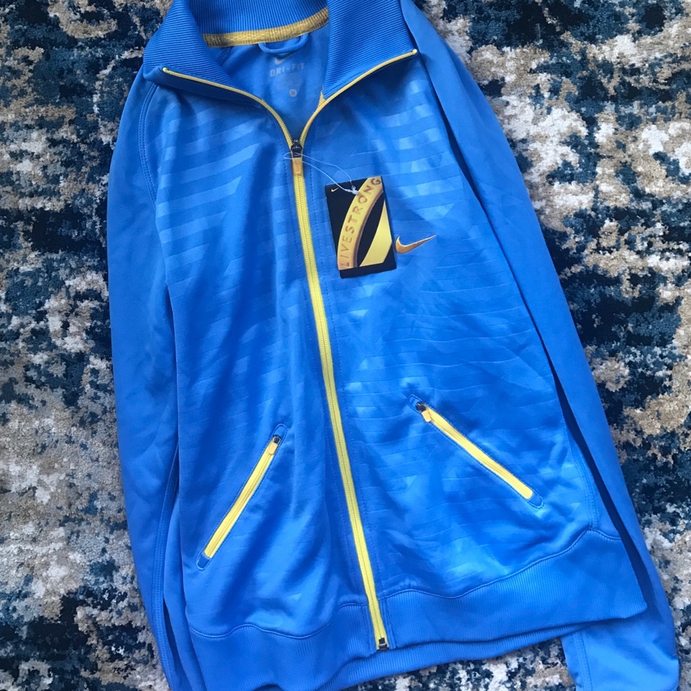 Nike Zip Up - Picture 3 of 3