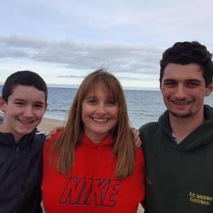 Meet your Posher, Renee