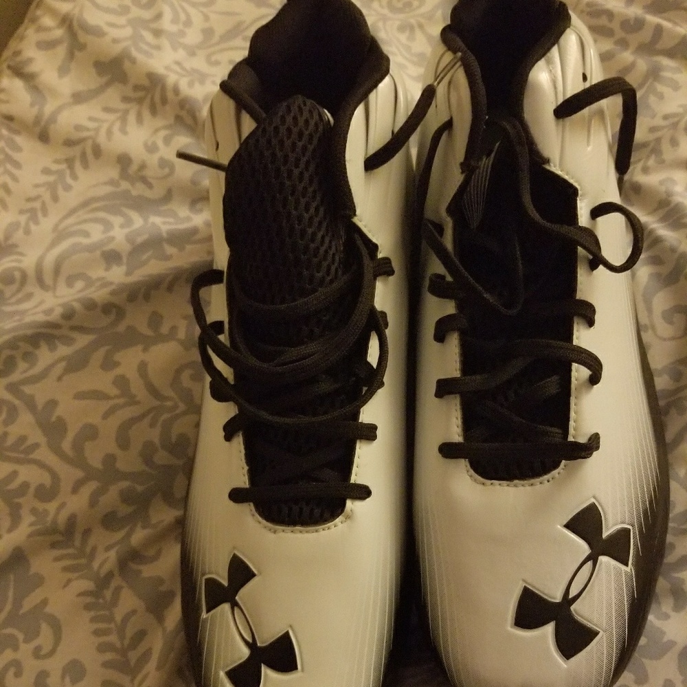 Under Armour football cleats