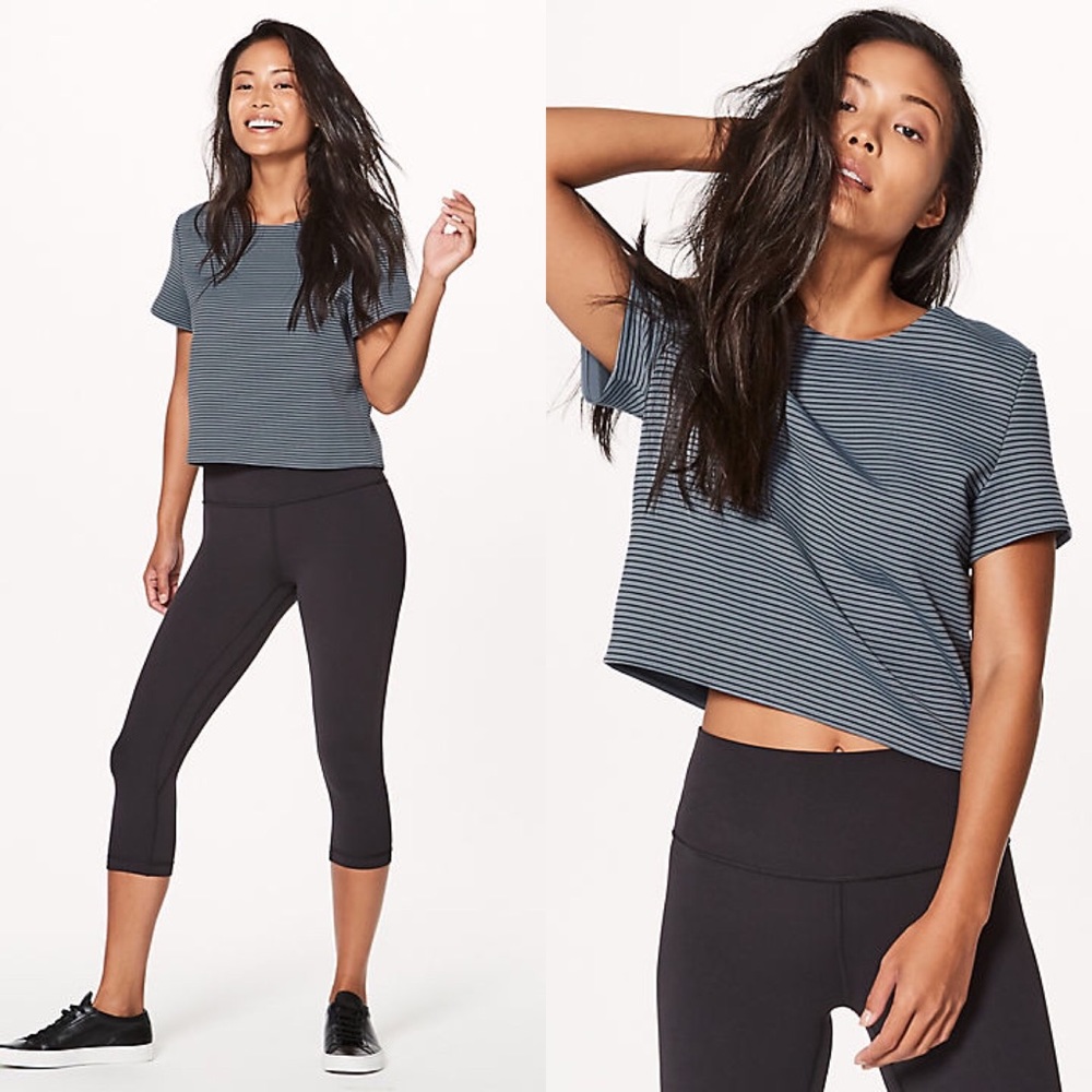 ❌SOLD❌ Lululemon Shaped SS Stripe Top - Picture 1 of 7