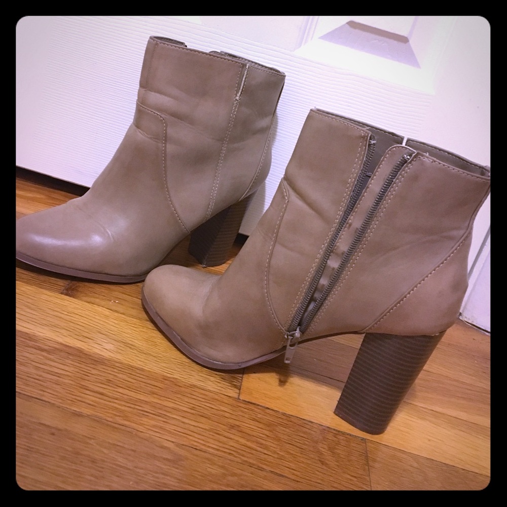 WORN ONCE Tan Booties