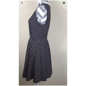 Robe Chemisier à Pois Noirs Maison Jules - Manches Longues Avec Boutons - Taille L - Neuf Sans étiquettes