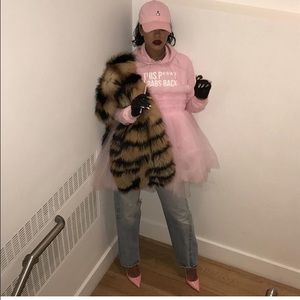 Meet your Posher, Jasmine