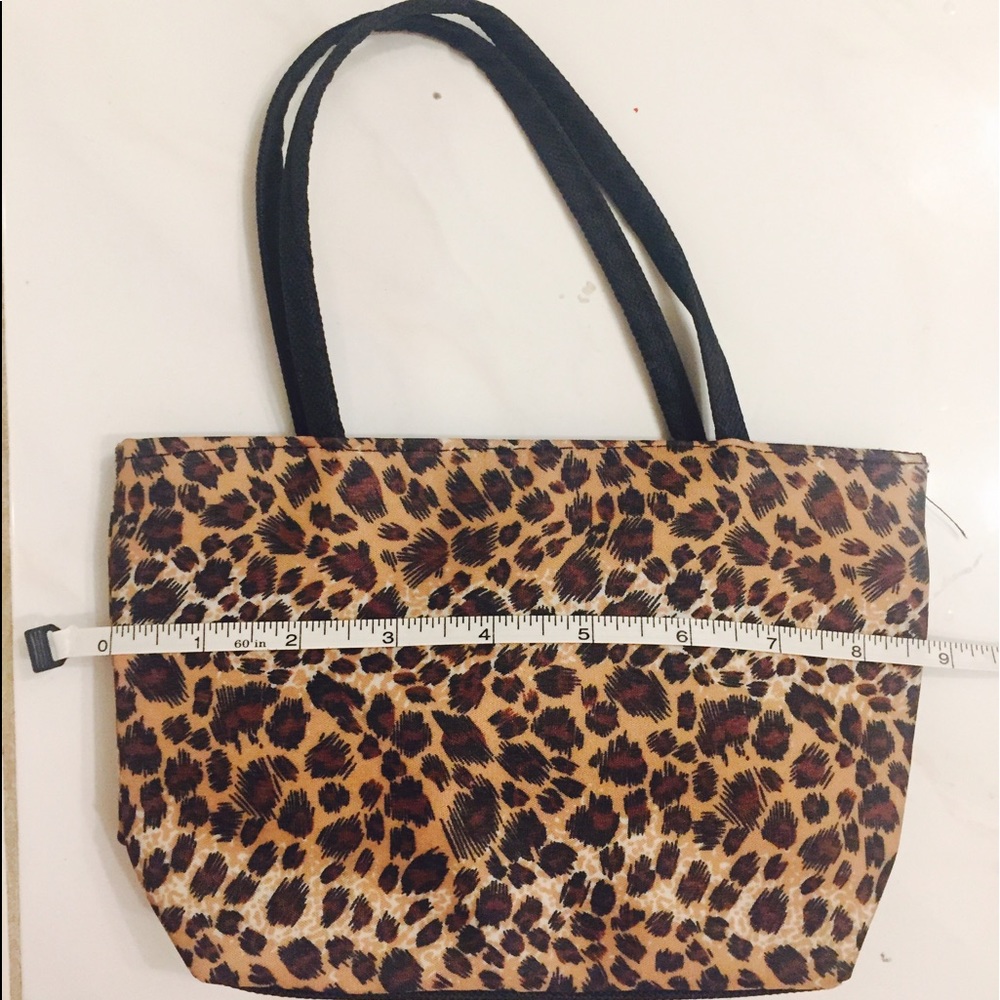 NEW ✨ Mini cheetah print bag