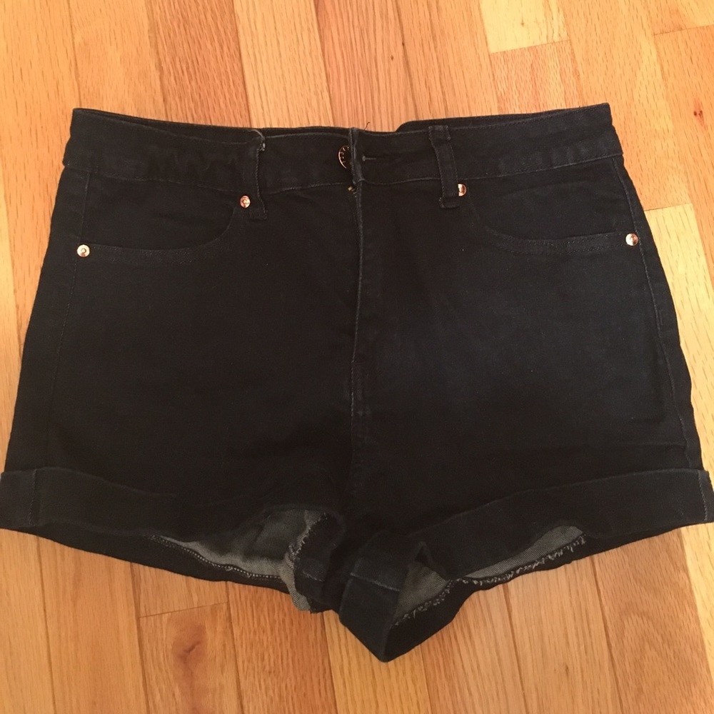 Forever 21 Dark Wash Stretch High Waisted Shorts